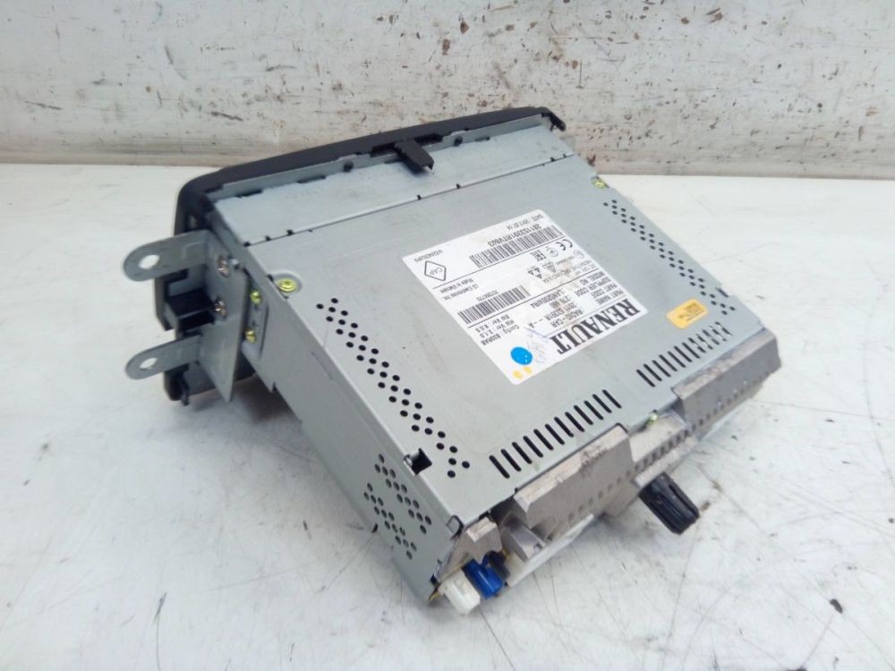 Radio/Navigation System - Combination Die Code Not Available Fits for Dacia