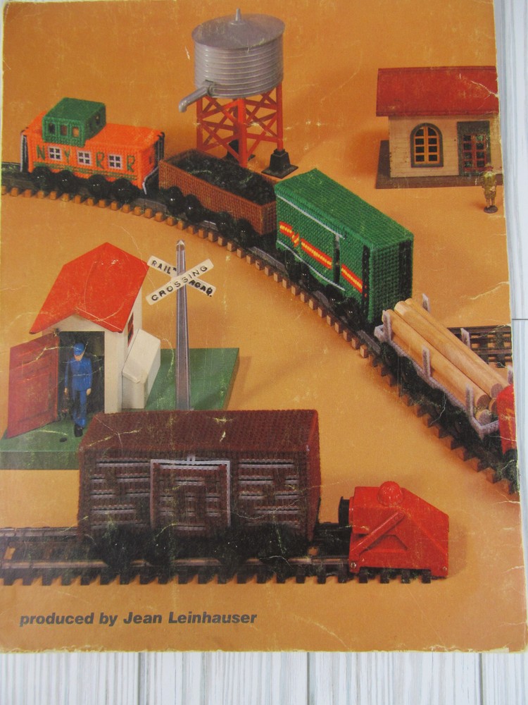 Plastic Canvas Train Pattern Book Engine Coal Passenger Box Car Caboose Vtg Q5