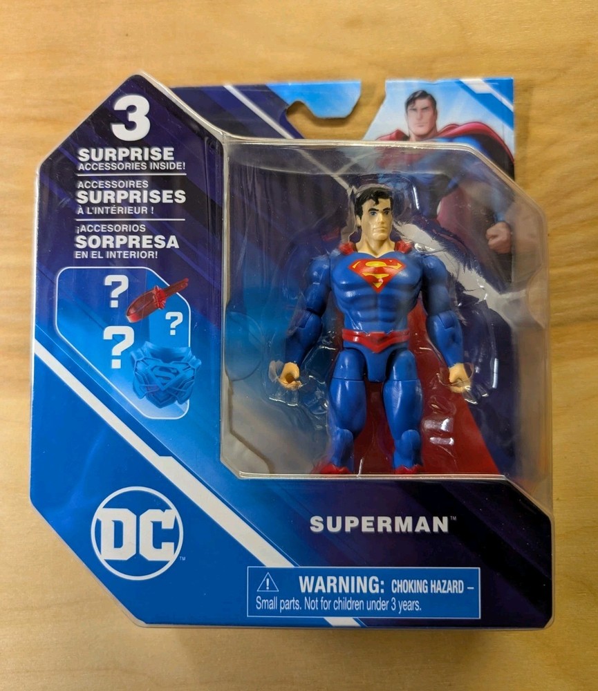 Superman 4” Action Figure & 3 Surprise Accessories By DC Comics 2021 Spin Master