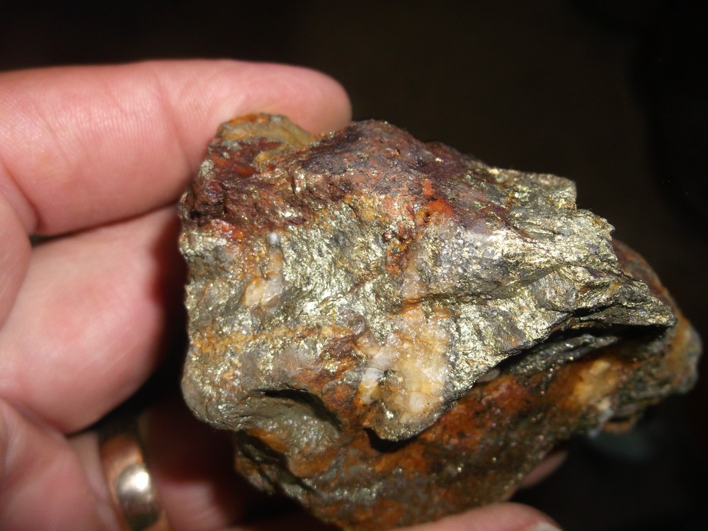 Gold, silver, copper, 264 grams samples ,ore high grade .