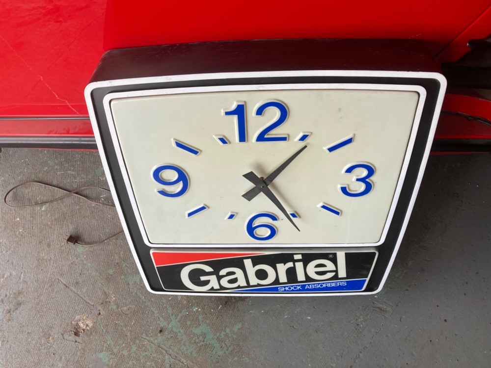GABRIEL Shock Absorber Advertising Clock