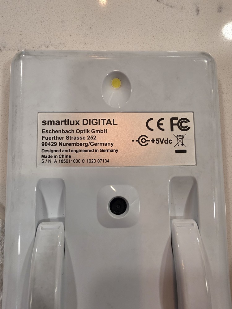 Working Eschenbach SmartLux Digital Hand Held Video Magnifier 