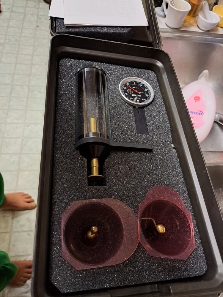 Johnson Design Specialist QUICK MEASURE  Powder Measure