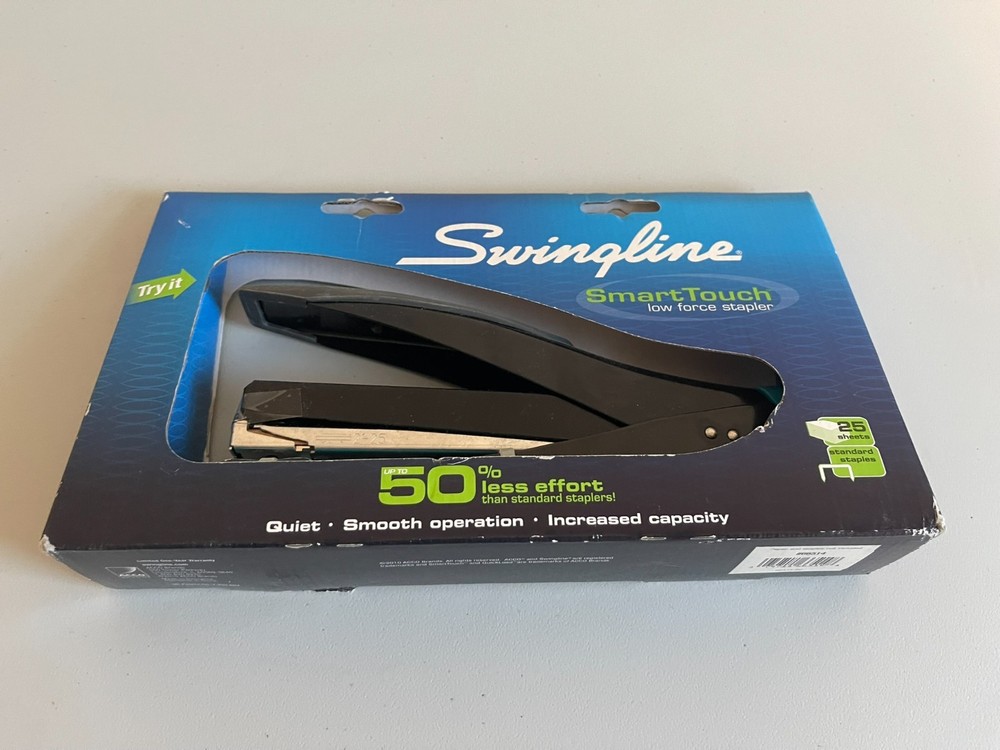 Swingline Smart Touch Stapler Low Force Stapler 25 Sheet Capacity NEW NIB