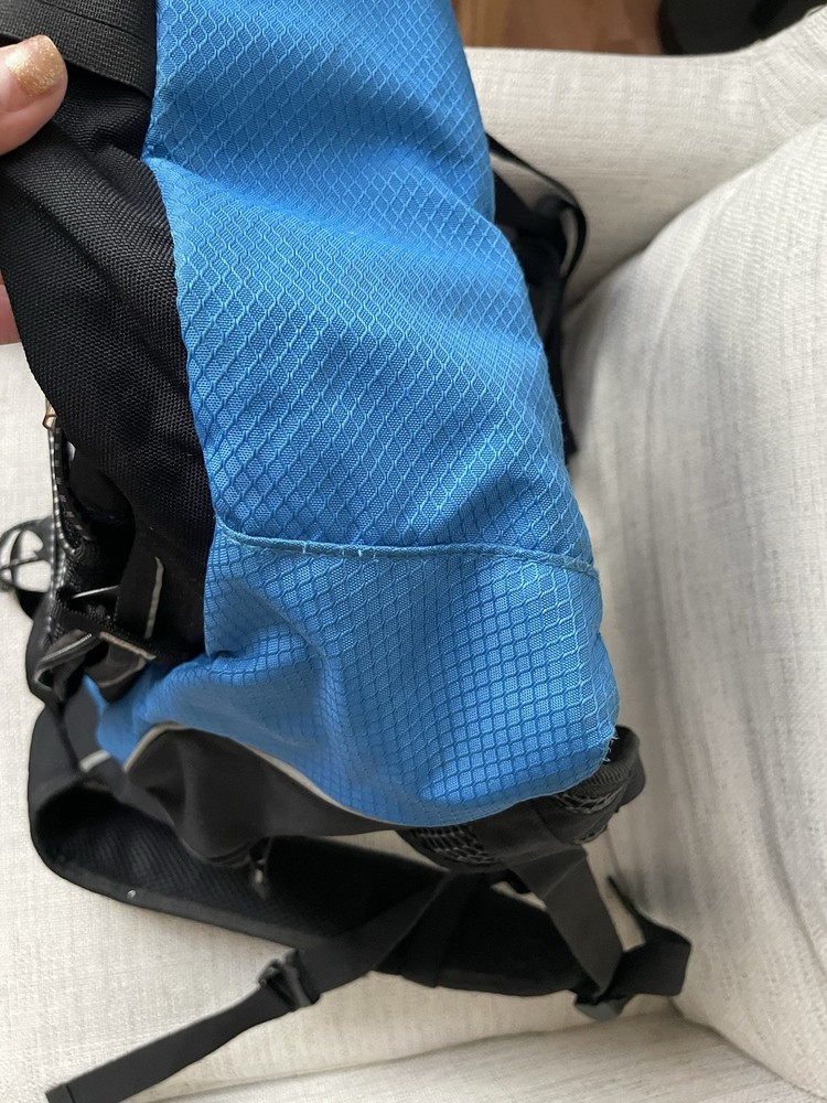 Hi-Tec Hydration Hiking Backpack – Blue & Black (No Bladder) -Preowned
