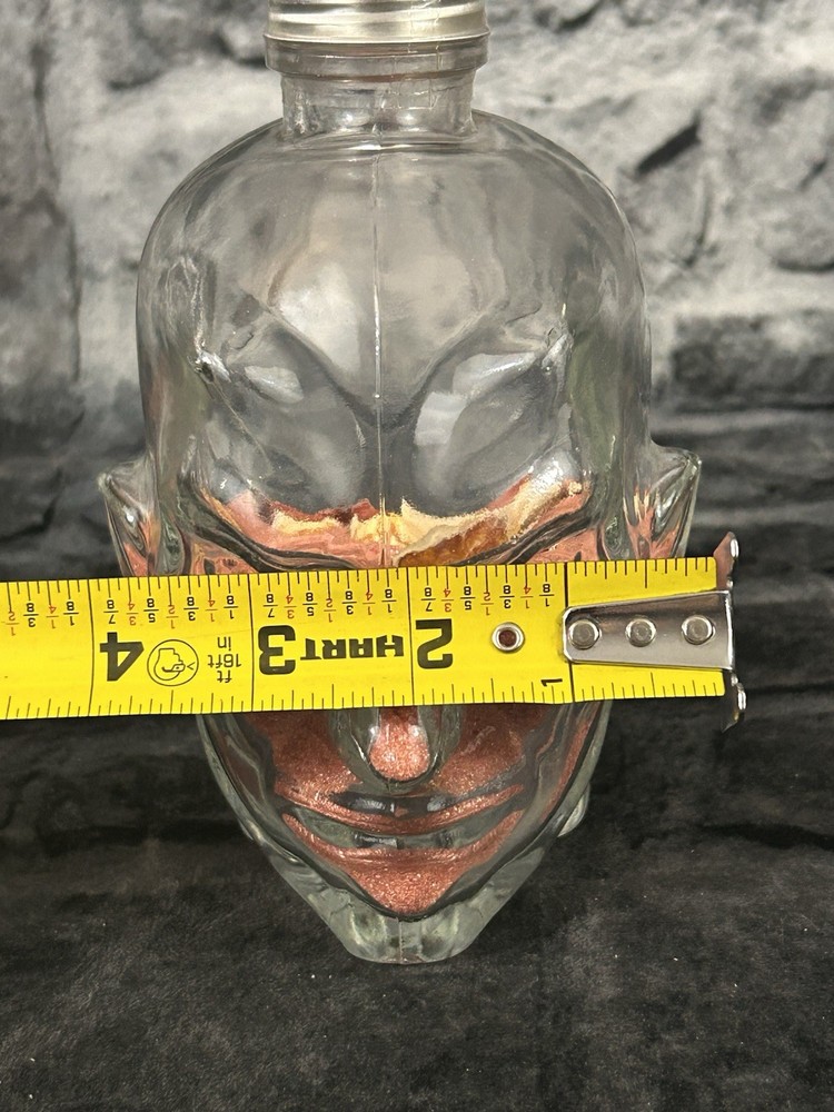El Diablo Crystal Head Apothecary Magic Display