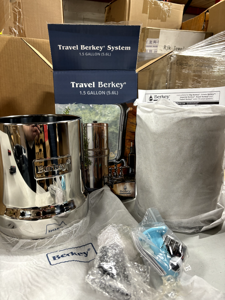 Travel Berkey 1.5 Gallon Water Purification System - (OPENBOX) NEW see descript