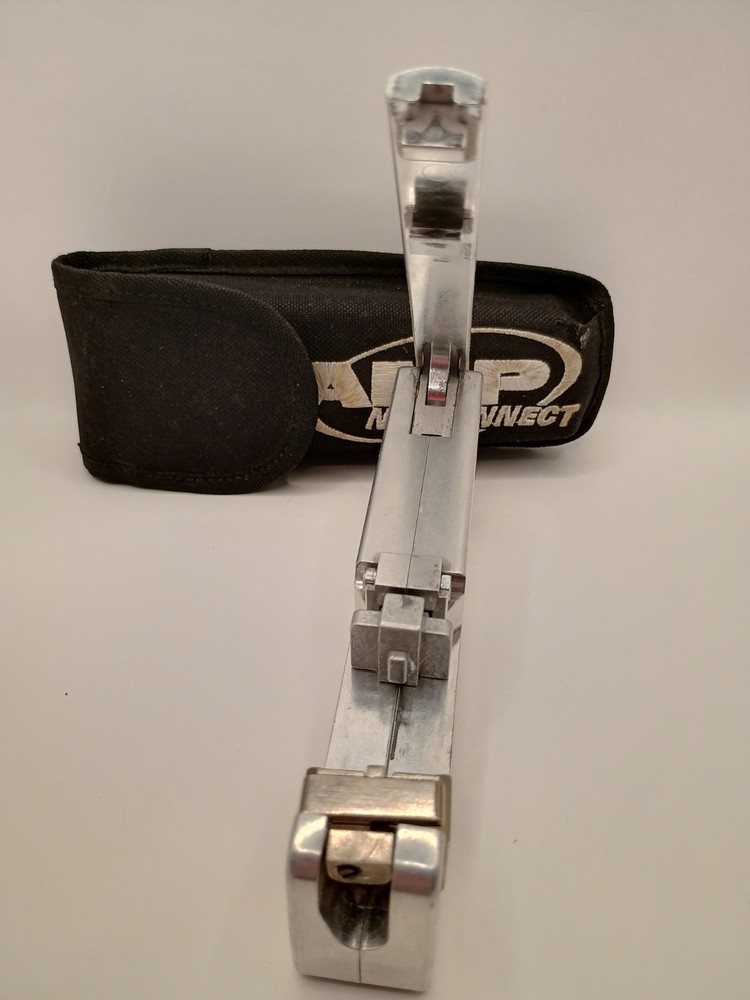 AMP / Tyco Stripping/Cutting Networking Tool w/Case & Lacing Module 1673956-