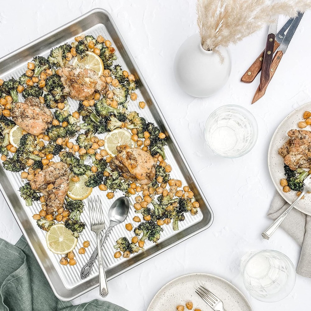 6 Piece Nonstick Bakeware Set