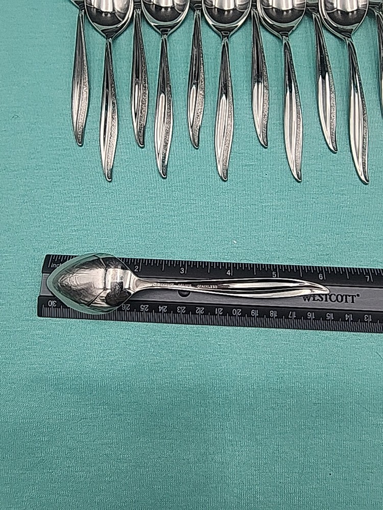 Oneidacraft Deluxe TEXTURA 14 pc Teaspoons Stainless Flatware 6"