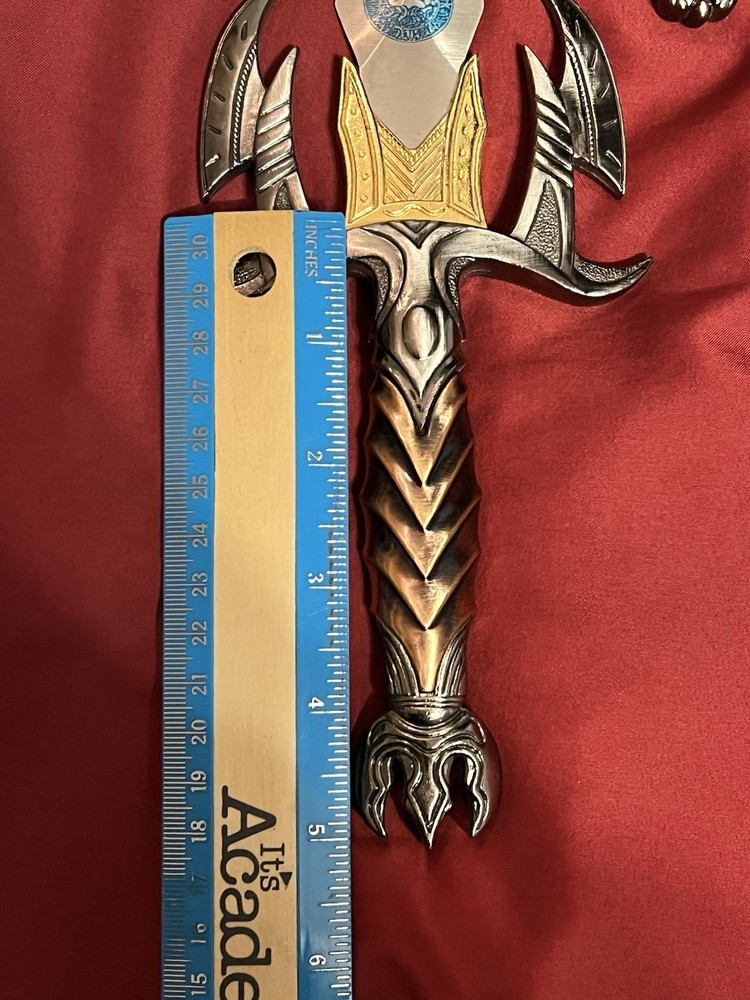 Dual Celtic Daggers