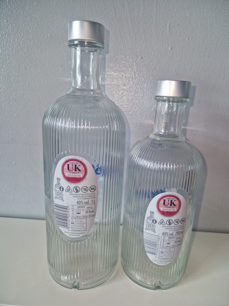 2 × ABSOLUT MOSIAK 2023 LIMITED EDITIONS