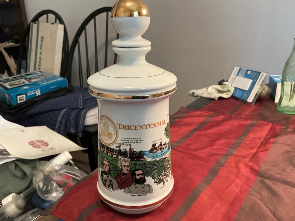 South Carolina Tri Centennial Liquor Bottle (Empty )￼