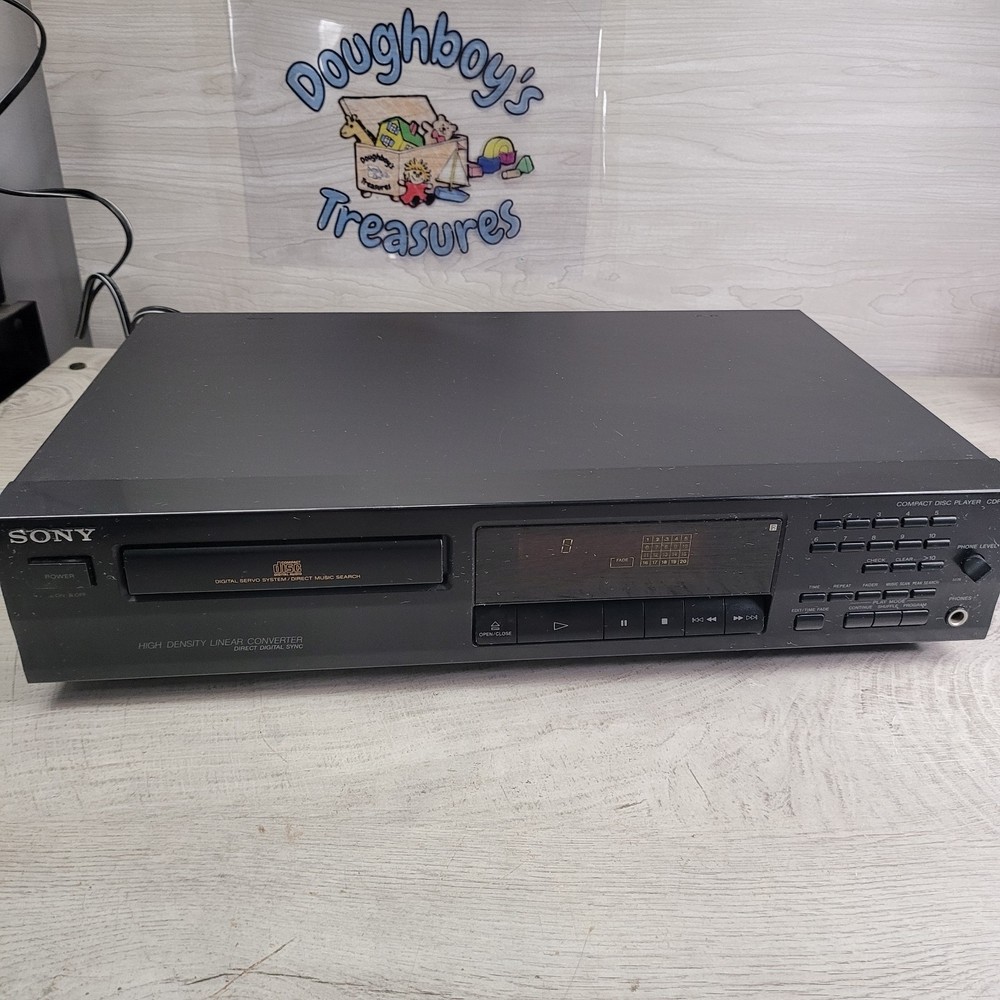 Sony CDP-311 CD Player 1994 For Parts Only Powers On Doesn't Accept Disc
