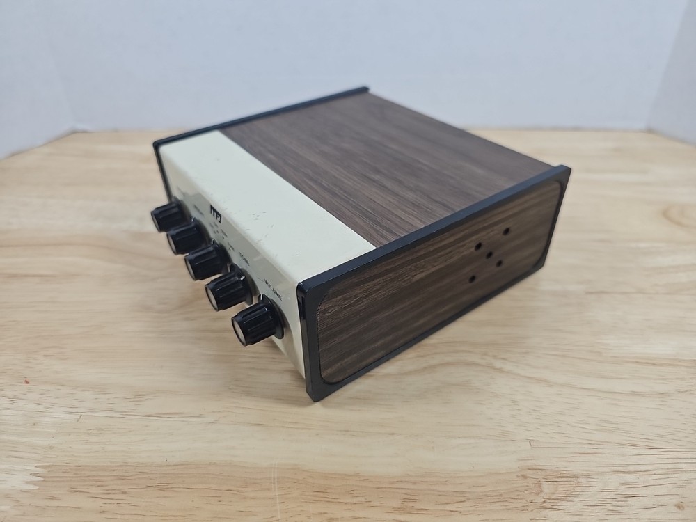 MFJ Deluxe Electronic Keyer Model MFJ-406 Untested