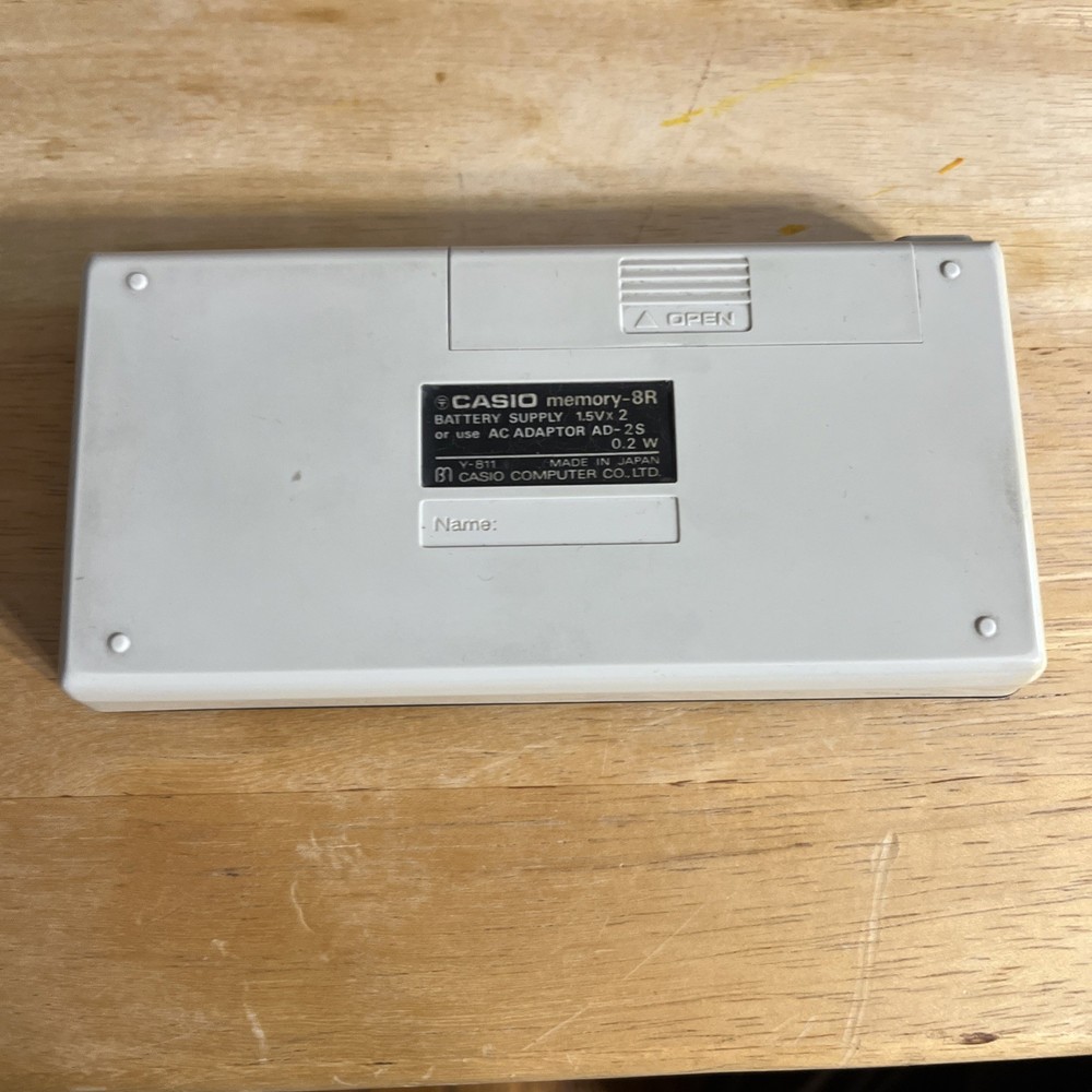 Vintage Casio Memory-8R Calculator