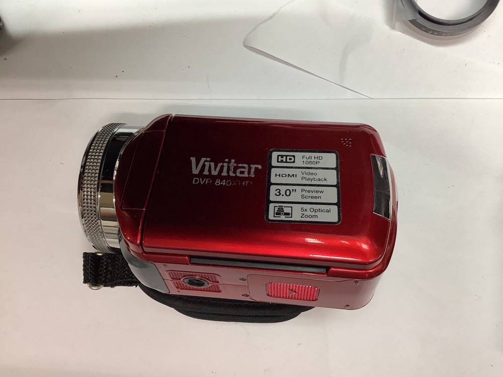 Vivitar Digital Video Recorder 840XHD Red Compact