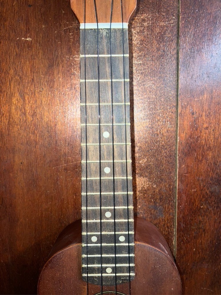 Johnson UK-150 Mahogany Soprano Uke Ukulele