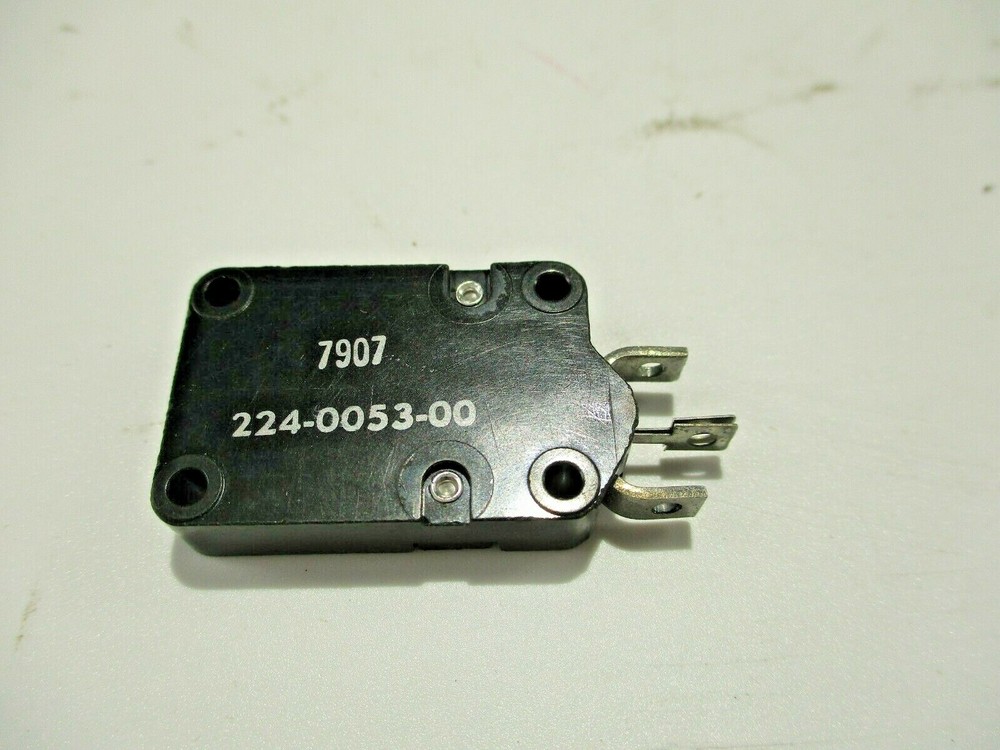 NEW ROBERTSHAW 224-0053-00 LIMIT SWITCH