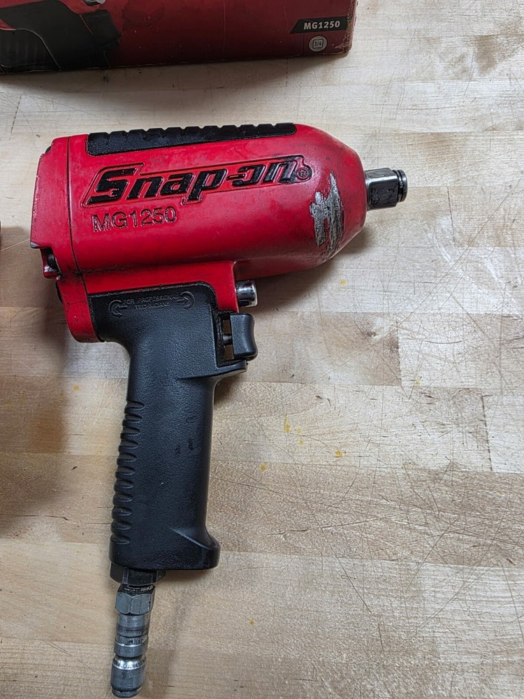 Snap On 3/4 Air Impact MG1250
