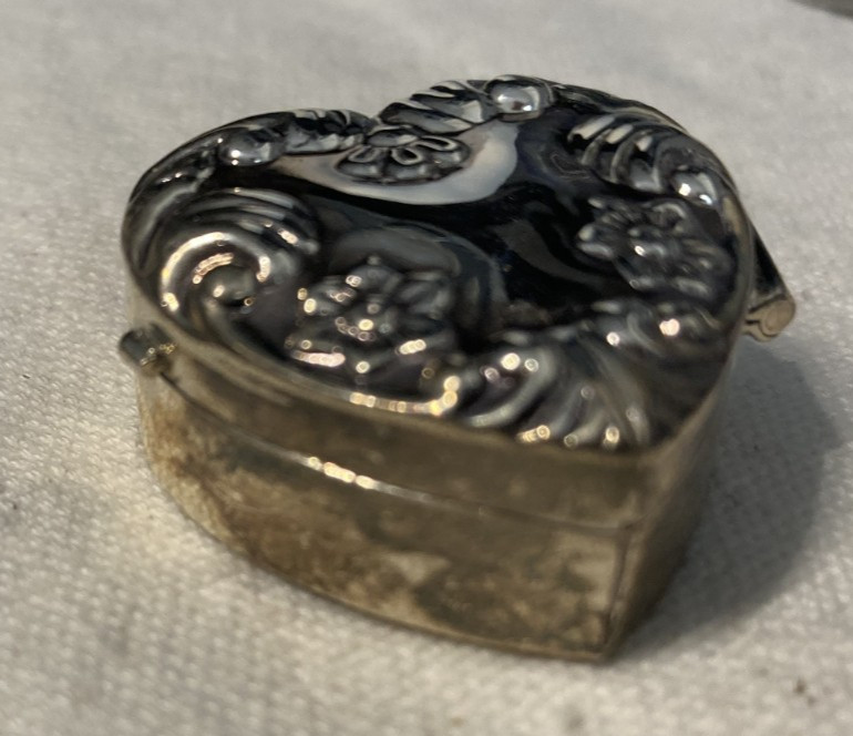 Sterling silver vintage repousse heart shaped pill box
