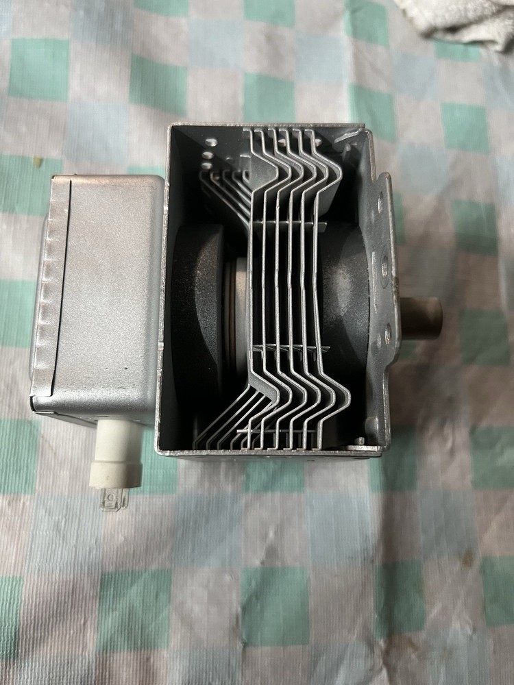 Galanz M24FB-610A Microwave Magnetron