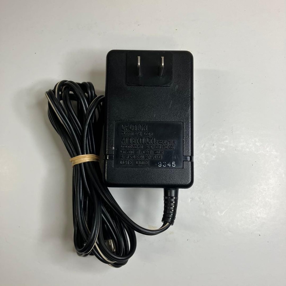 BOSS AC Adapter BRA 100 with
