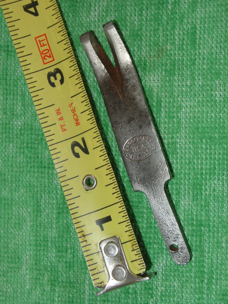 VINTAGE SARGENT TACK PULLER TAC PULLER ARTS & CRAFTS TOOL --PART ONLY NO HANDLE