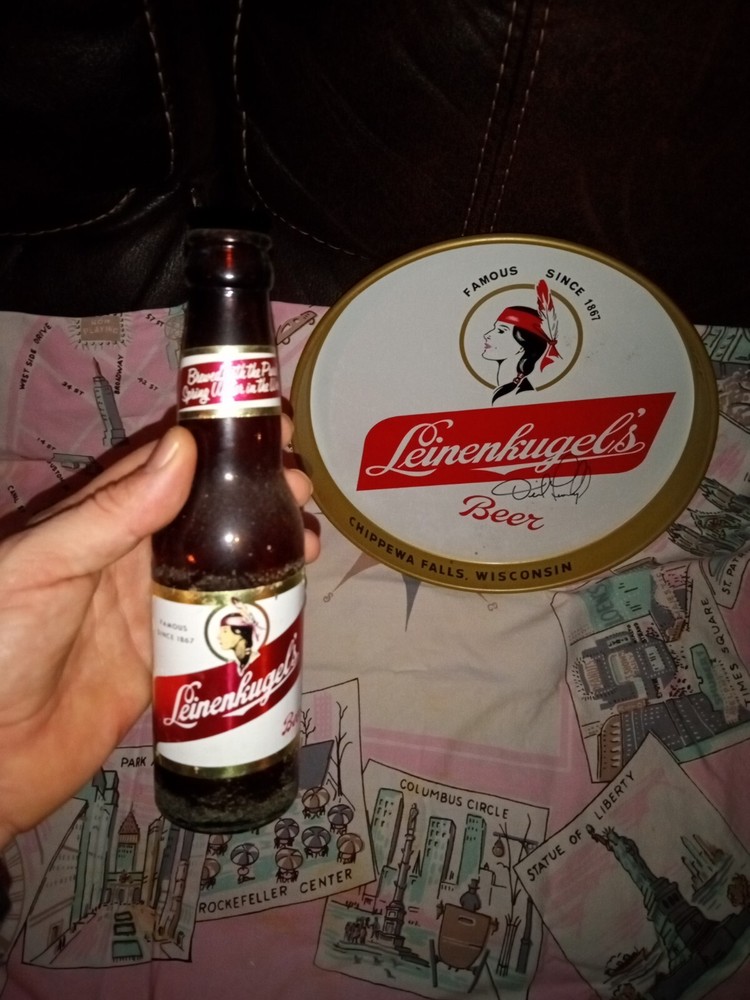 Leinenkugel's double bubble clock, Autographed tray, Signed Pitcher, Original!!
