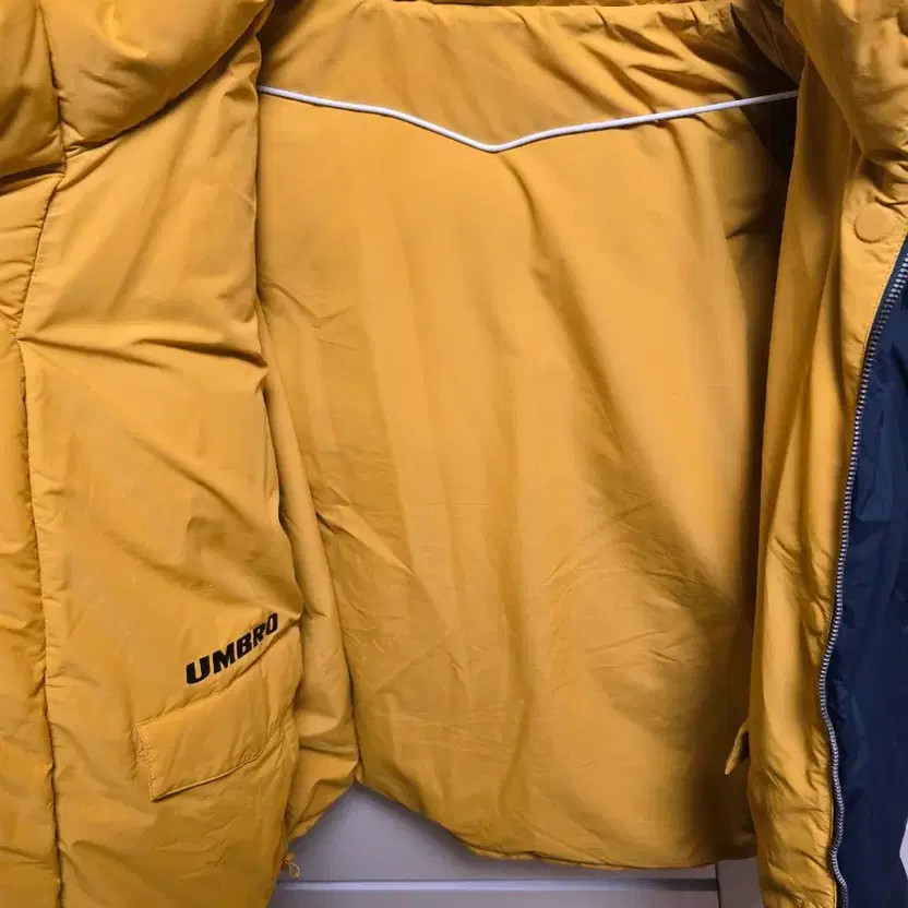 Umbro Double-Sided Yellow Goose Down Puffer Jacket