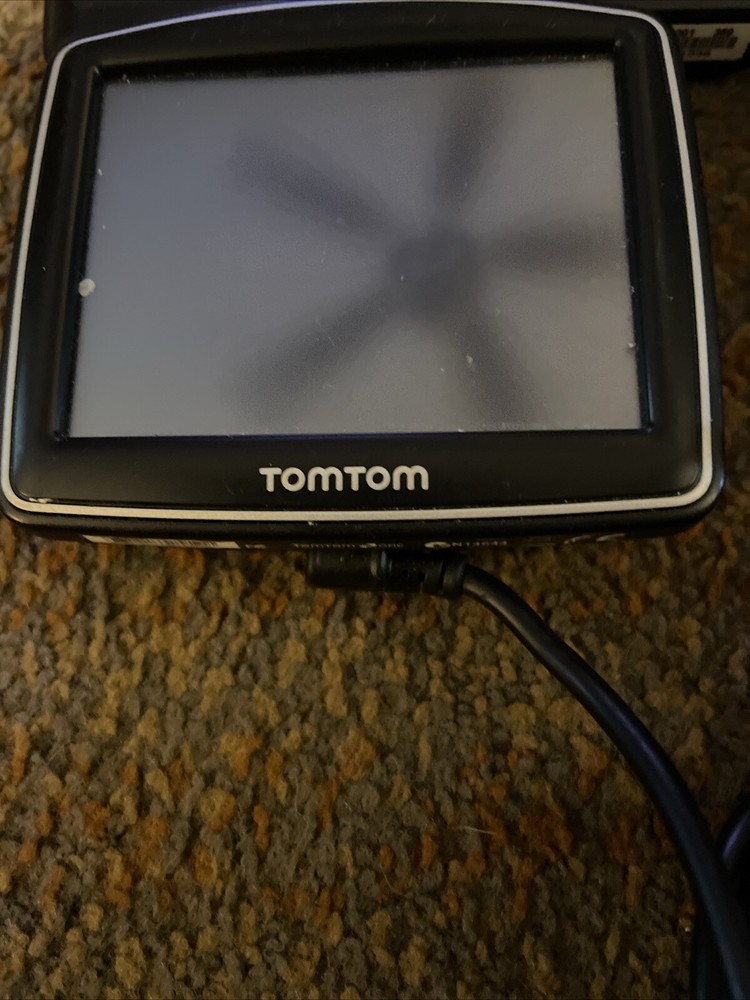 magellan gps (3) And 1 Tomtom