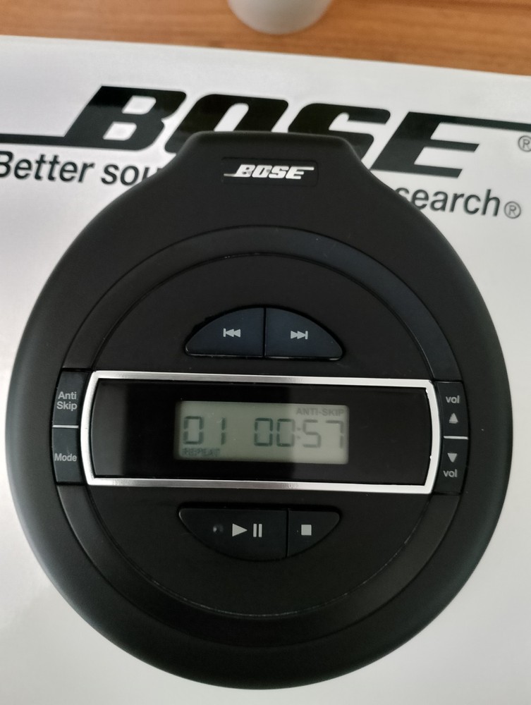 Bose PM-1 Portable CD Player Personal Discman Anti-Skip. Tested Working