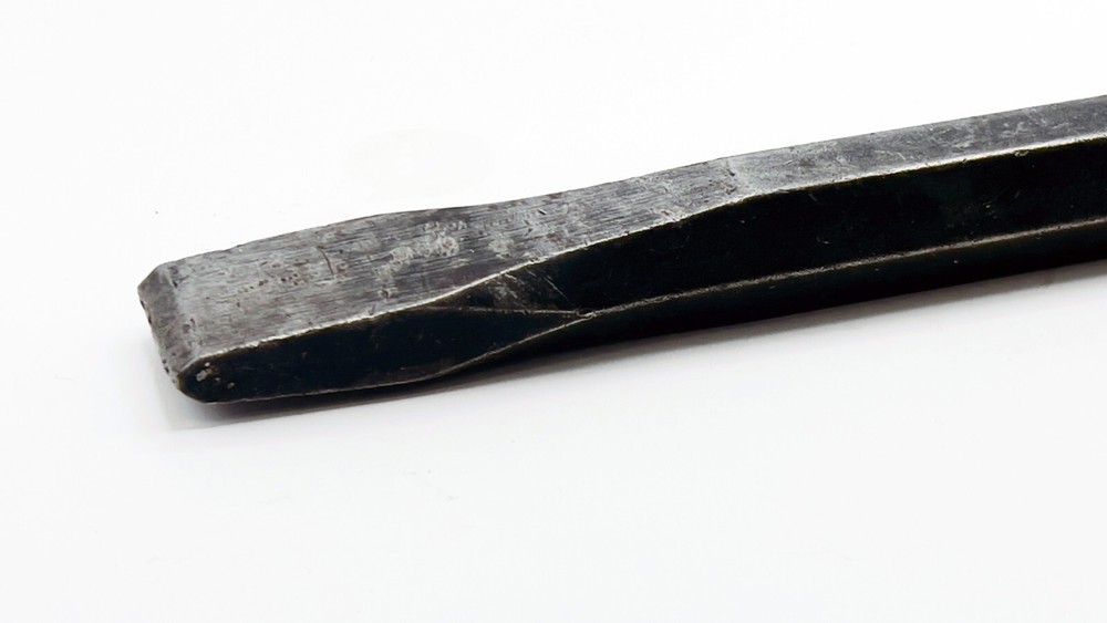 Snap On 11" Flat Chisel, 7/8” Hex 1024A