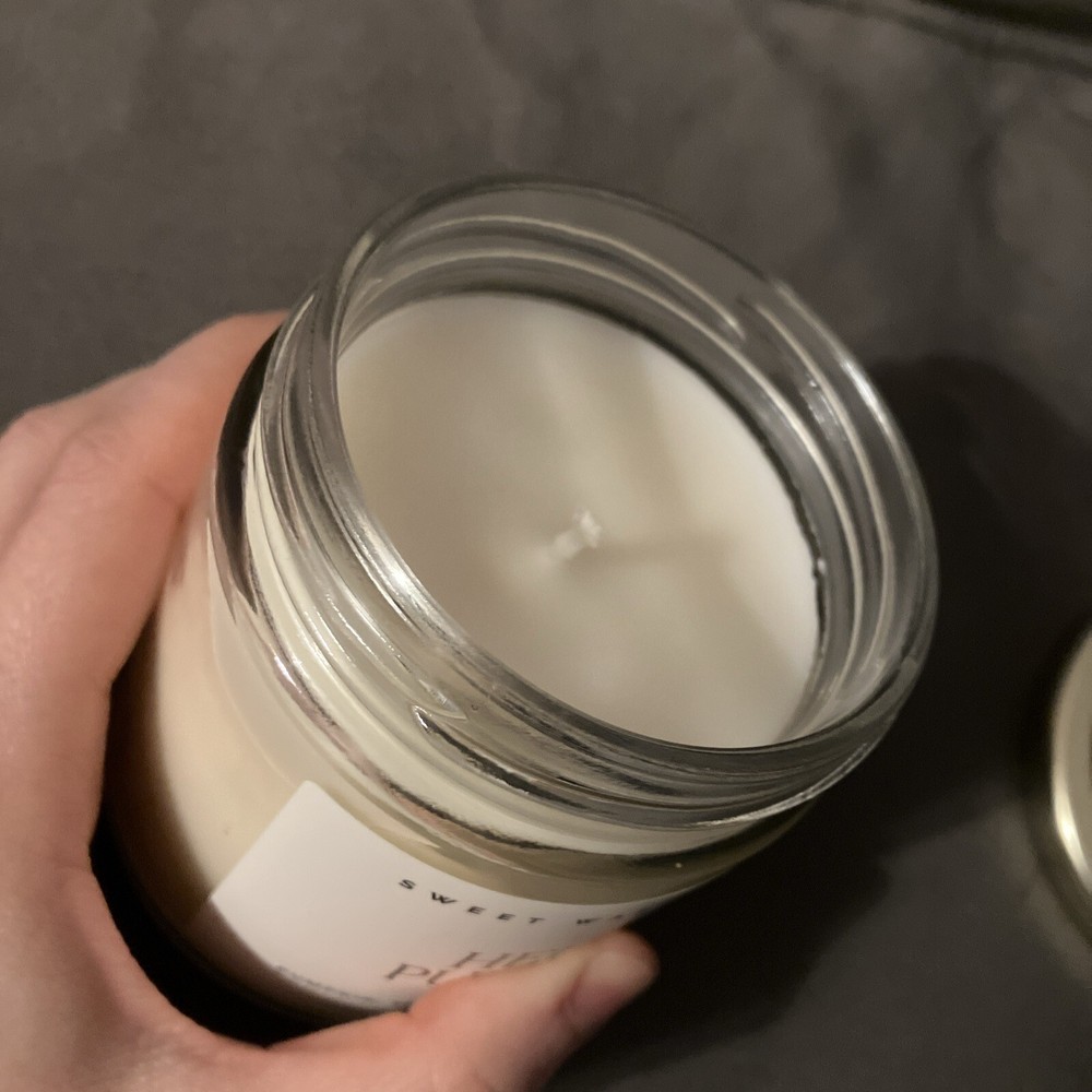Sweet Water decor hello pumpkin candle