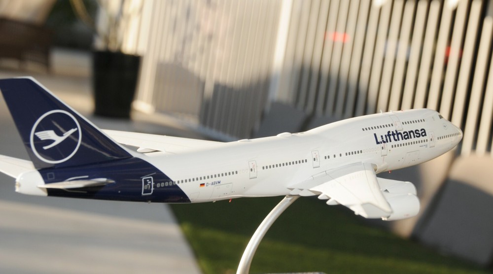 Gemini Jets 1:200 Lufthansa B747-400 D-ABVM