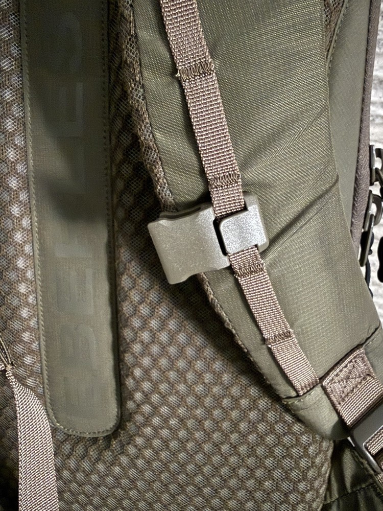 Eberlestock Fade Transport 18 Backpack - Olive - with Admin Pouch - Very Good