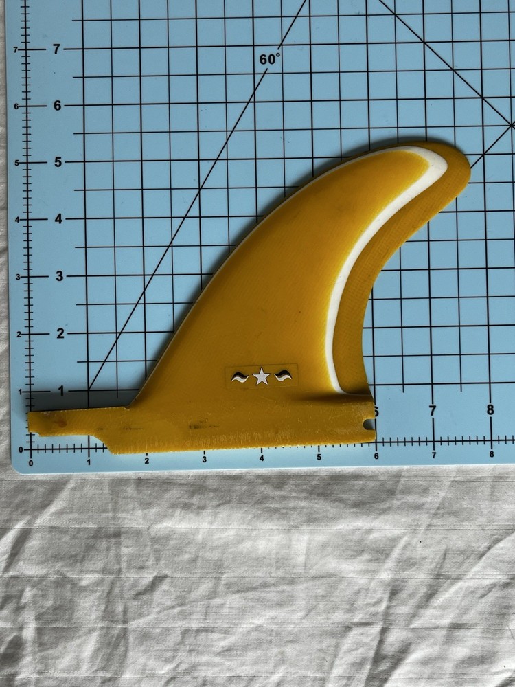 Vintage Star Surfboard Fin Right Side