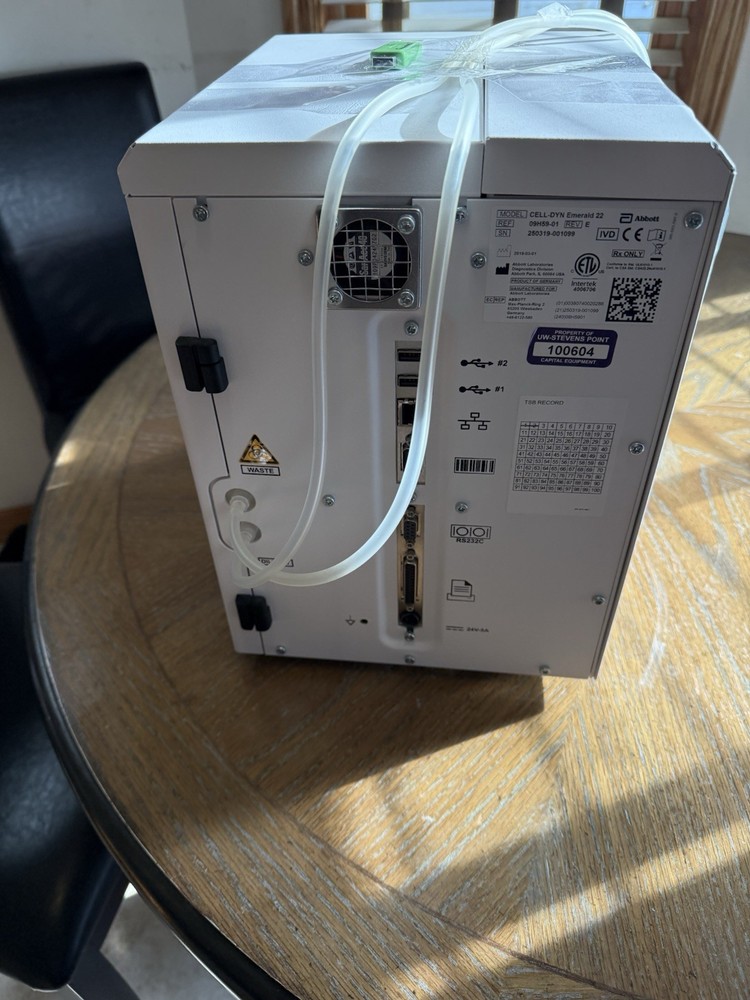 Abbott CELL-DYN Emerald 22 Hematology Analyzer