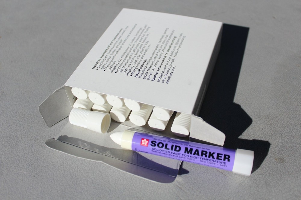 GREEN PAINT MARKER BY SAKURA XSC-29