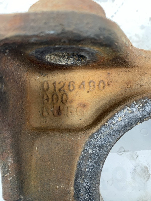 Freightliner MT55 Engine Mount 0130509001 (548-12970)