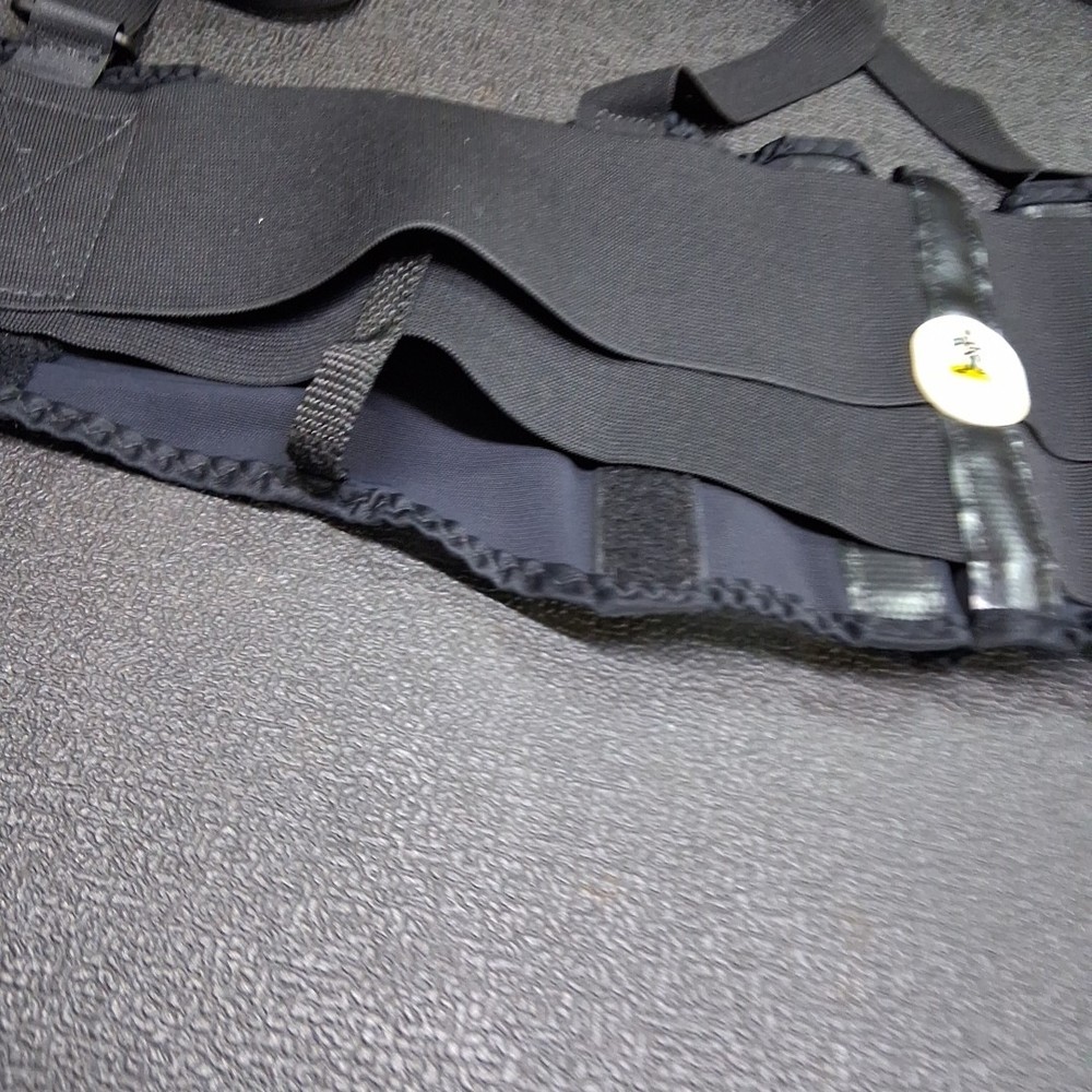 Ergodyne ProFlex Size M Medium Black Hook & Loop Back Lumbar Support