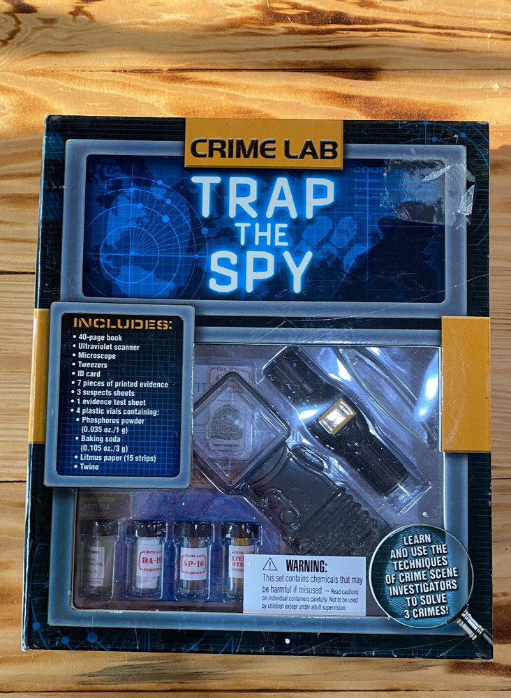 Crime Lab: Trap The Spy