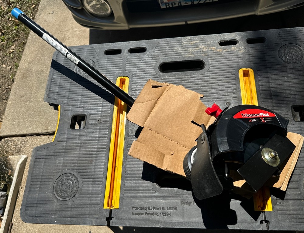 "NEW" MTD TrimmerPlus Edger Attachment LE720r for Ryobi & YardMan