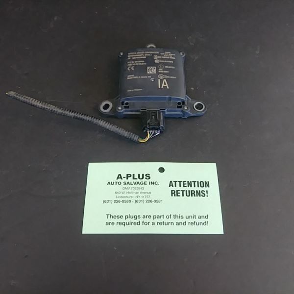 2017 2018 2019 LEXUS IS300 DRIVER SIDE BLIND SPOT SENSOR ID 88162-53041