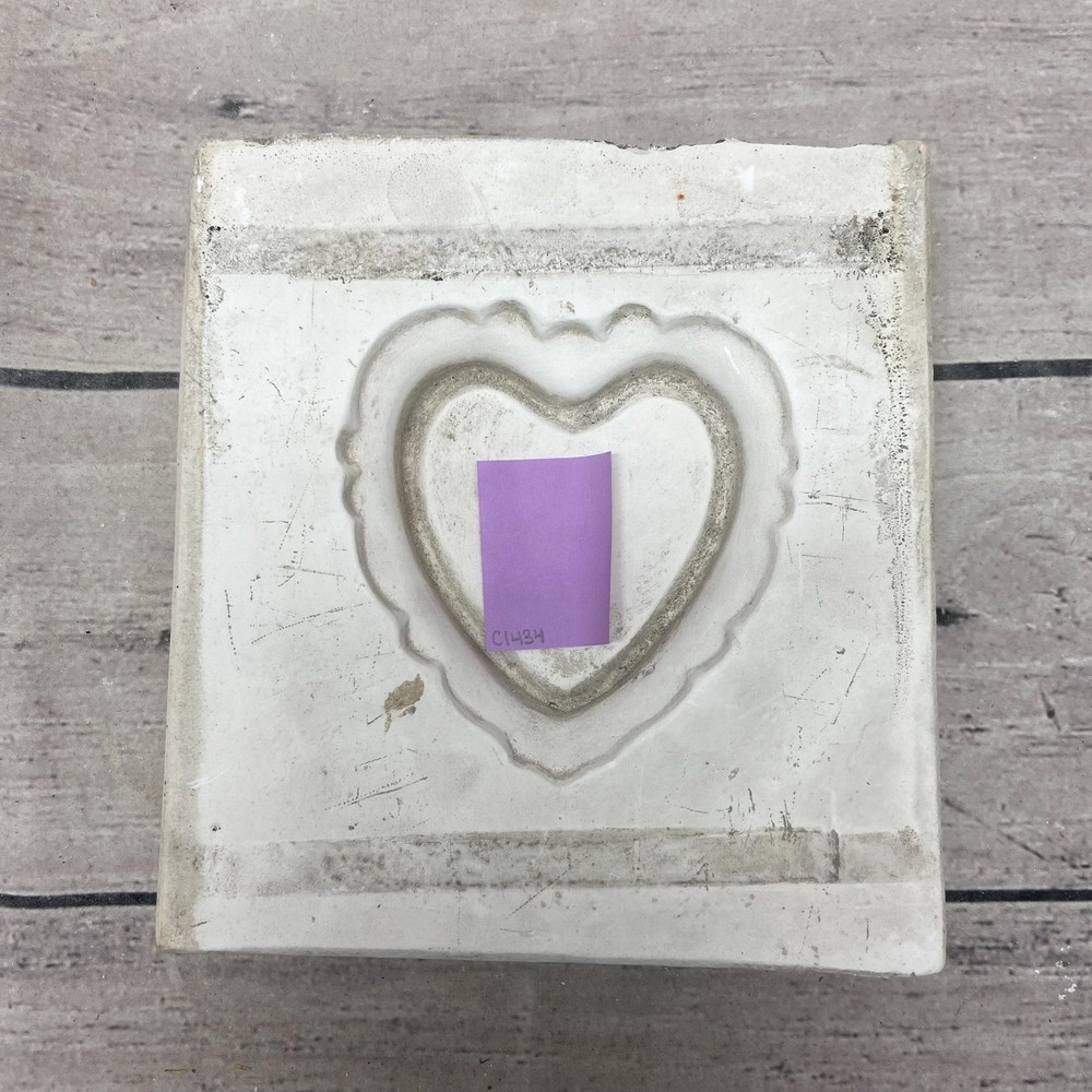 Unbranded Ceramic Casting Mold Heart Dish