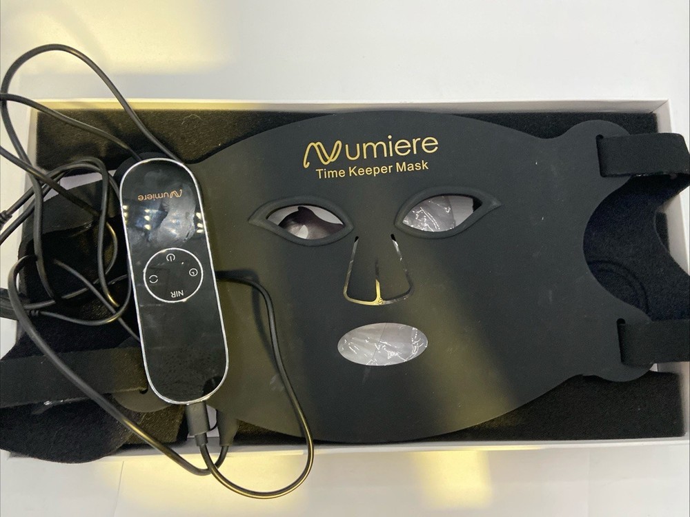 Numiere Time Keeper LED Therapy Face Mask Used