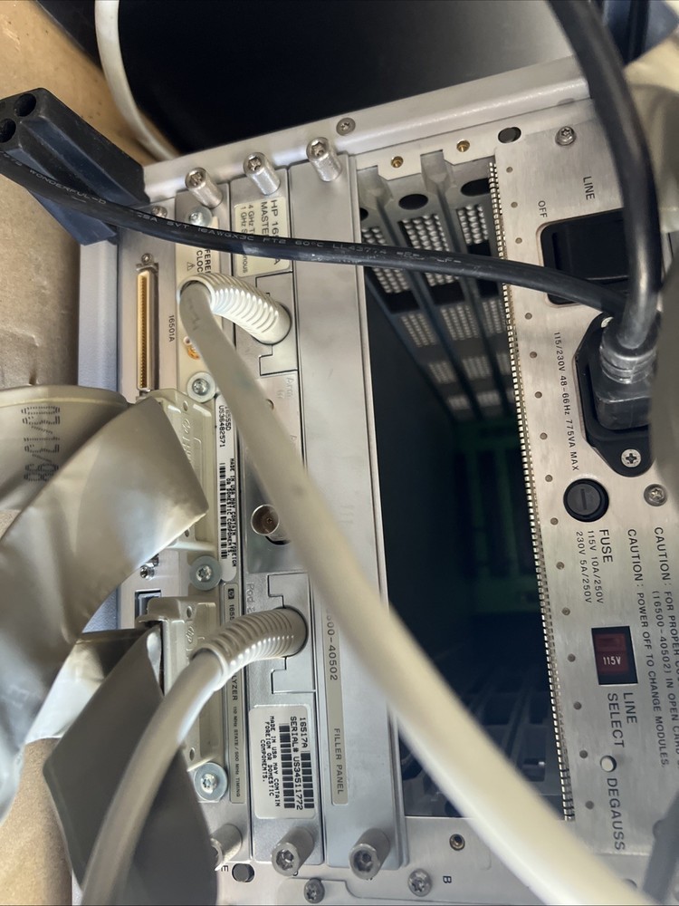 Agilen 16500C Logic Analysis system