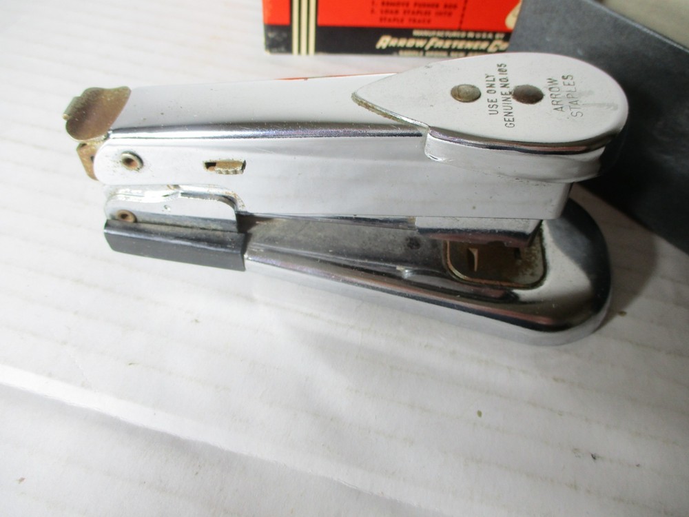 Vintage Arrow Chrome No. 105 Stapler STAPLING MACHINE ORIGINAL BOX INSTRUCTIONS