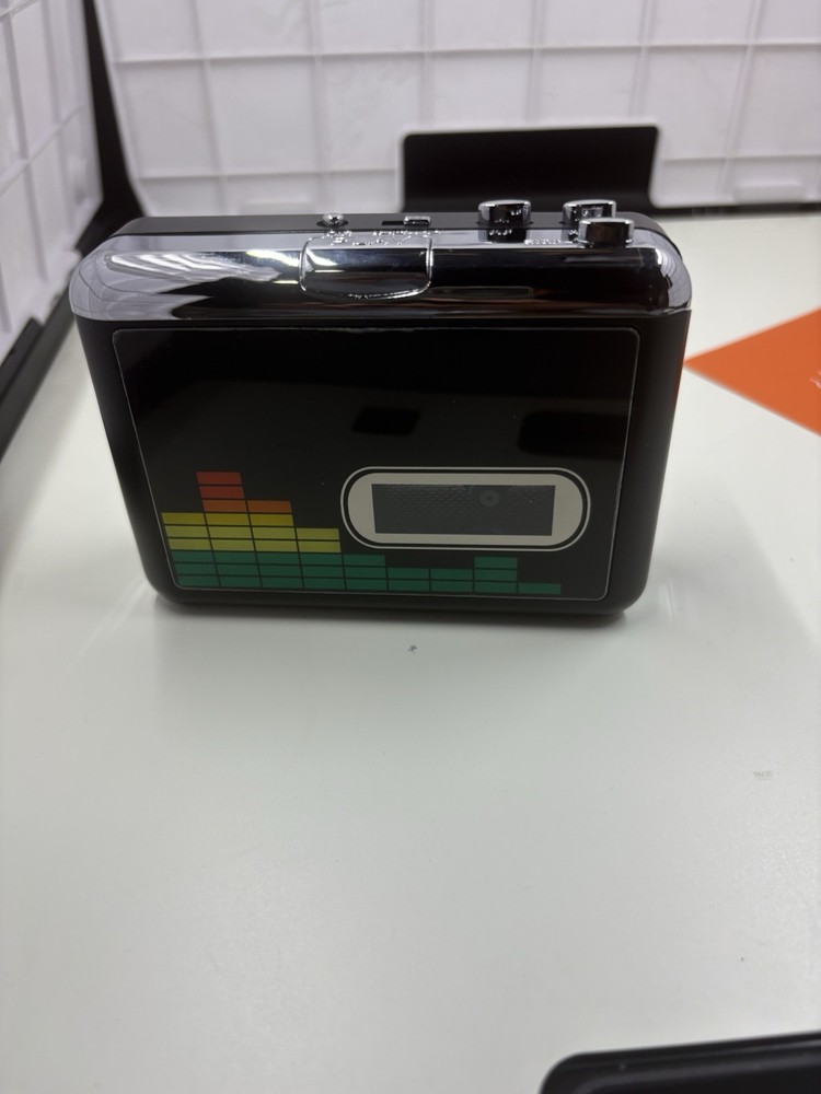 Cassette Player MP3 Conversion USB Disk Support Headphone Jack Black Portable