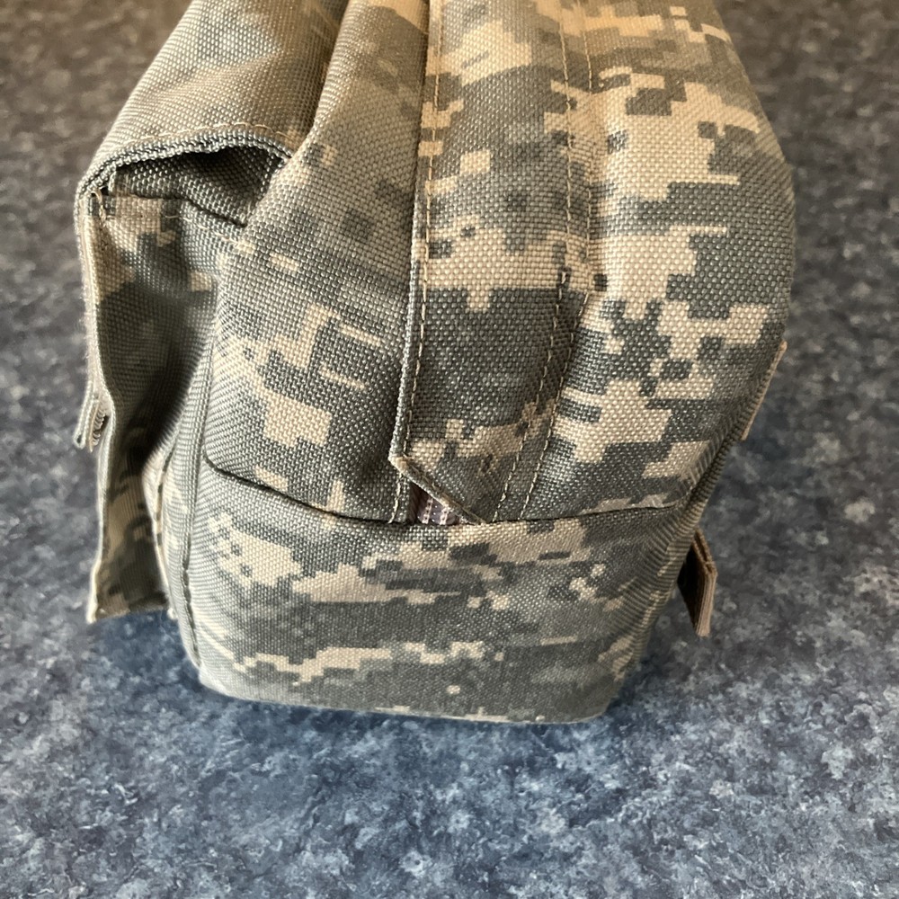 US ARMY ACU/MOLLE “Optical Instrument Case